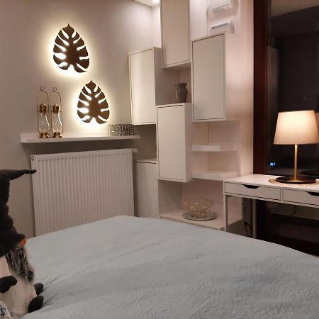 Siedmiogrodzka - Most Handy Location, Aircon & Garage Free 바르샤바 외부 사진